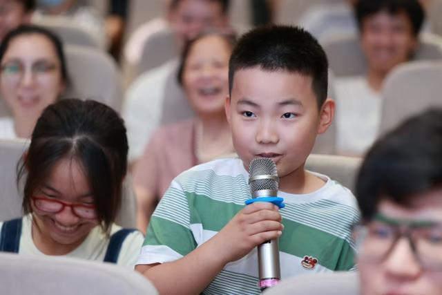 国歌唱响时,世界冠军在想什么?