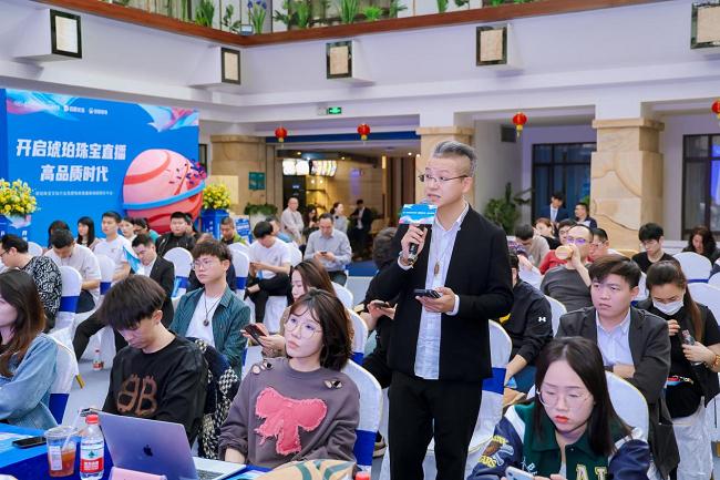 互动答疑 高效沟通与知识共享的桥梁